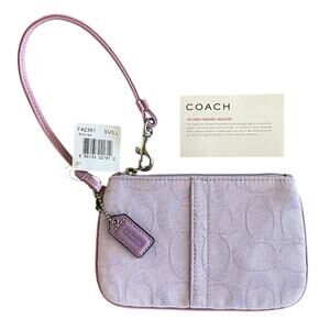 COACH Lilac Silver Signature C Canvas Leather Trim Zip Wristlet Bag Hang Tag NWT